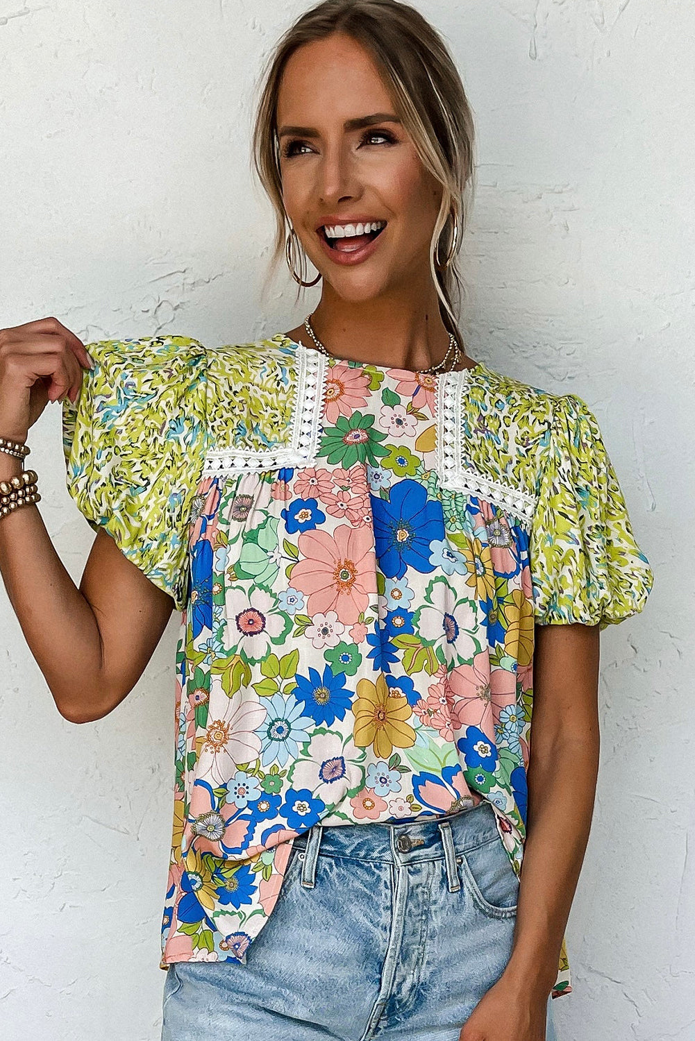 Mixed Print Floral Lace Trim Bubble Sleeve Top