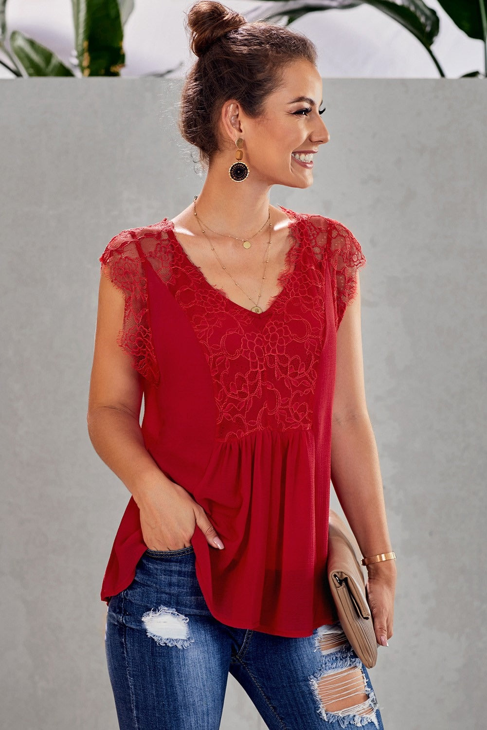 Dreamy Lace Top With Camisole