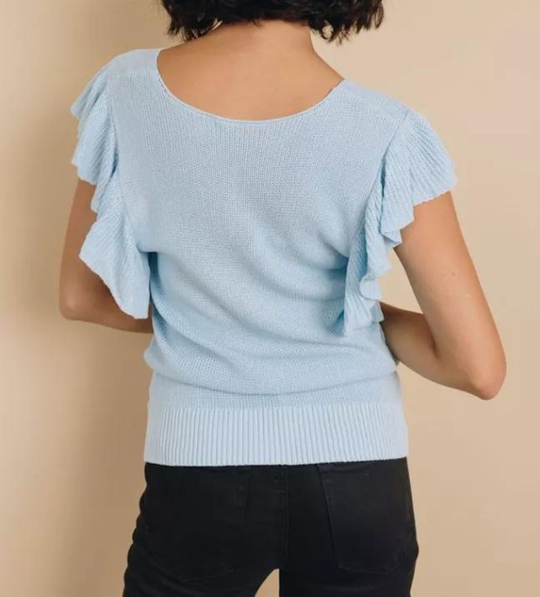 Ruffled Sleeve Knit Top