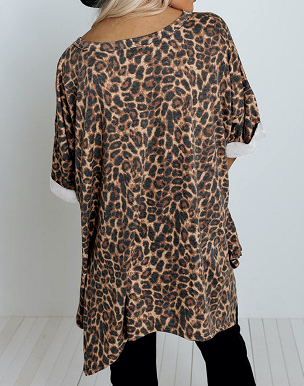 Cuffed Sleeve Leopard Tunic Top